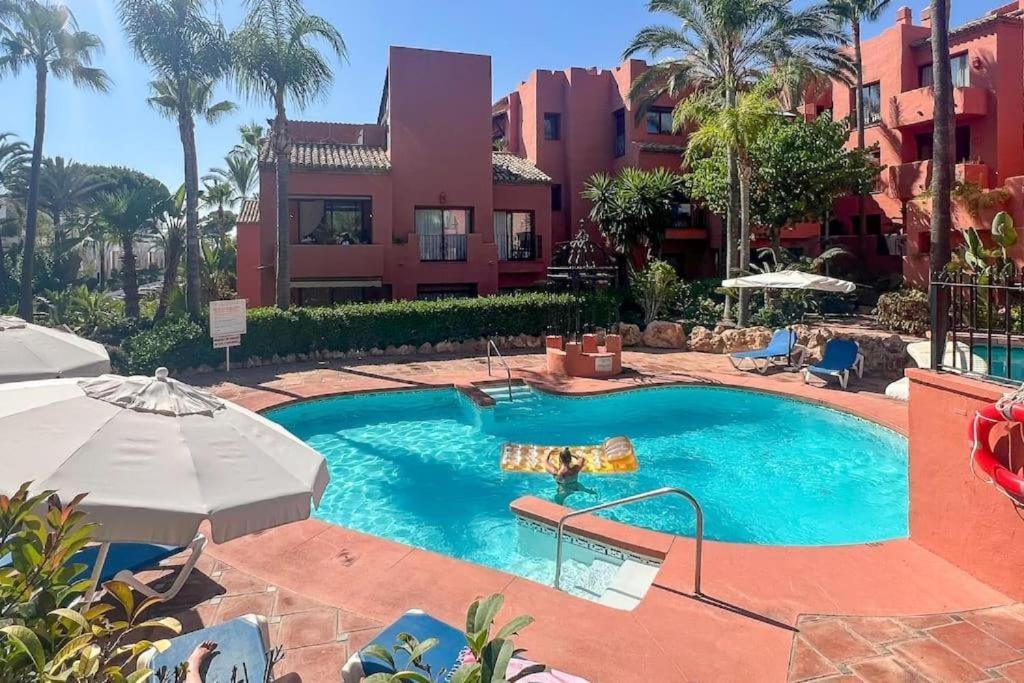 Oleholidays Jardines Don Carlos Junto Al Mar Apartamento *