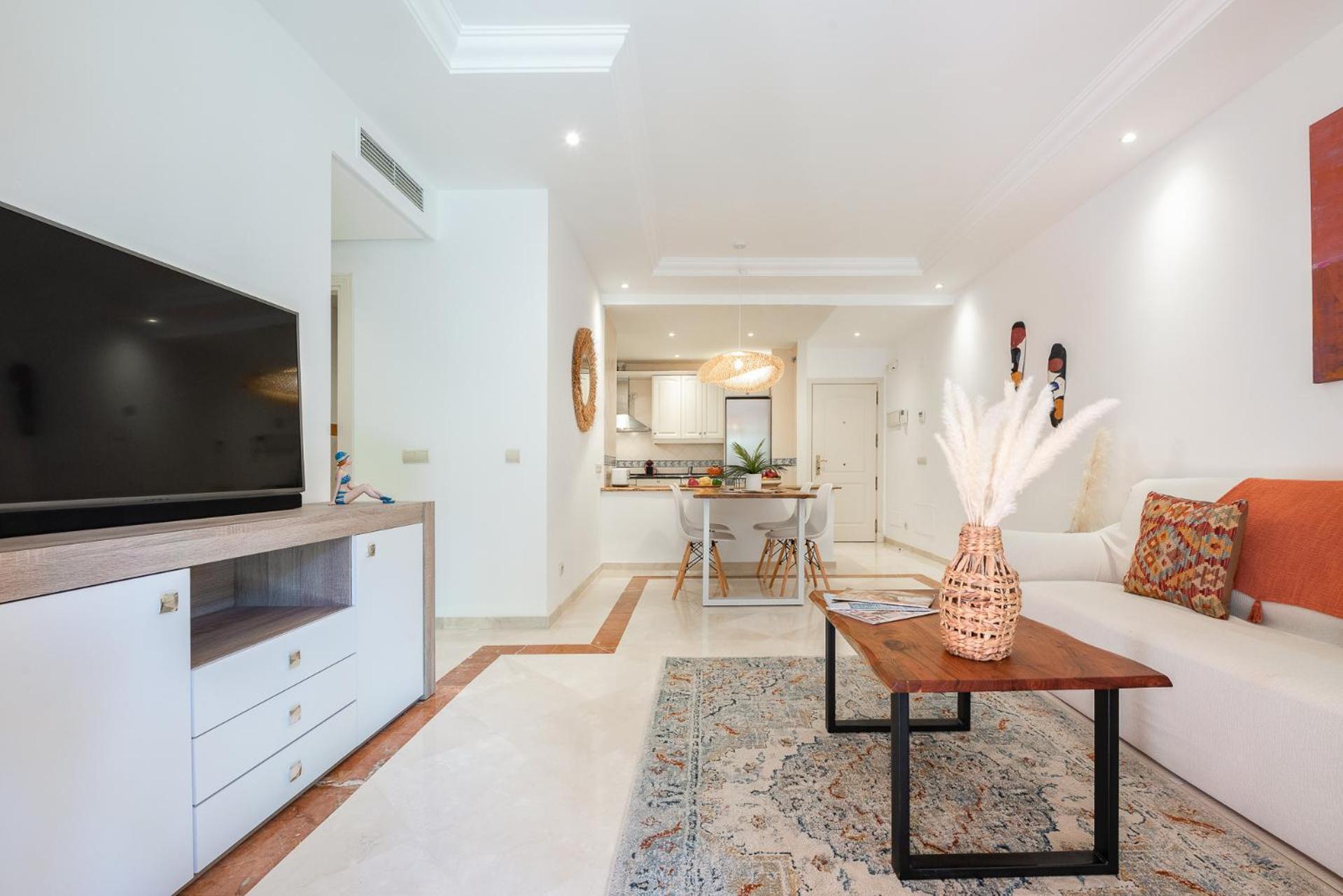 Oleholidays Jardines Don Carlos Junto Al Mar Apartamento *